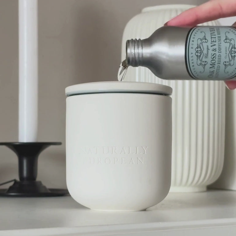 naturally european oak moss and vetiver diffuser refill