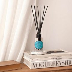 the-somerset-toiletry-company-naturally-european-freesia-and-pear-diffuser