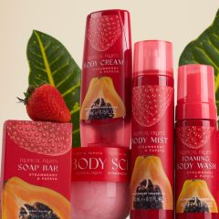 the-somerset-toiletry-company-Strawberry-and-payaya-body-care-bundle